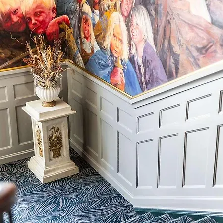 ホテル Boutique Royal *